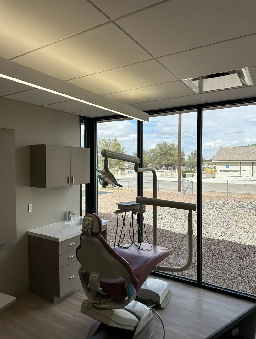 La Clinica De Familia - Dental Clinic